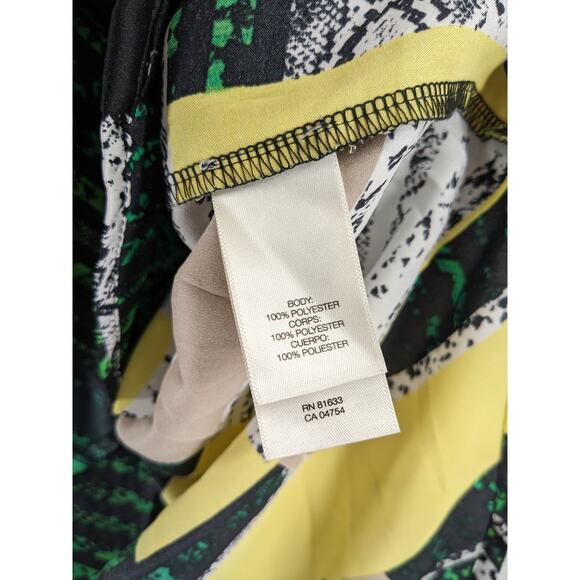 Kenneth Cole Satin Blouse M‎ Yellow Green Abstract V Neck Sleeveless Hi Low Hem - Picture 4 of 9